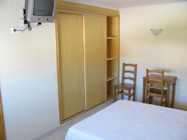 Hotel Restaurante Los Tulipanes San Salvador de Poio Стая снимка